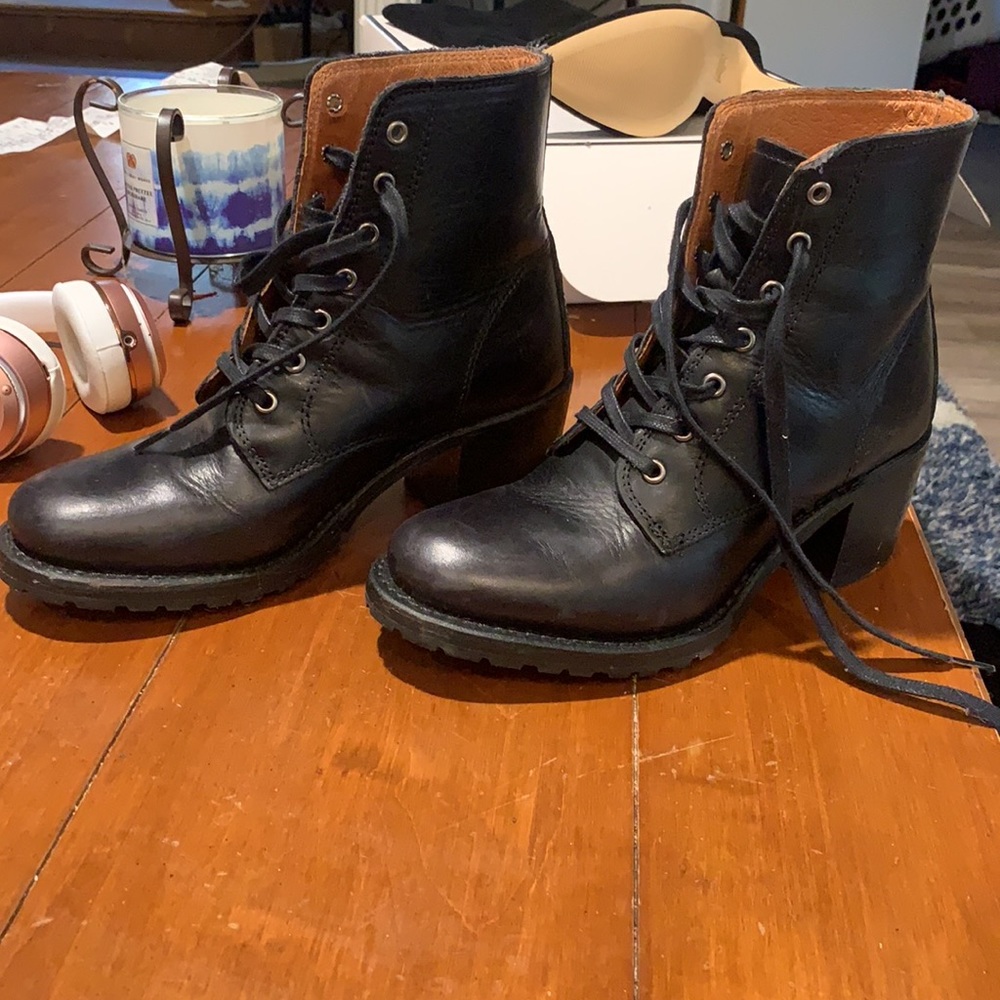 Frye combat boots, only worn a few times!